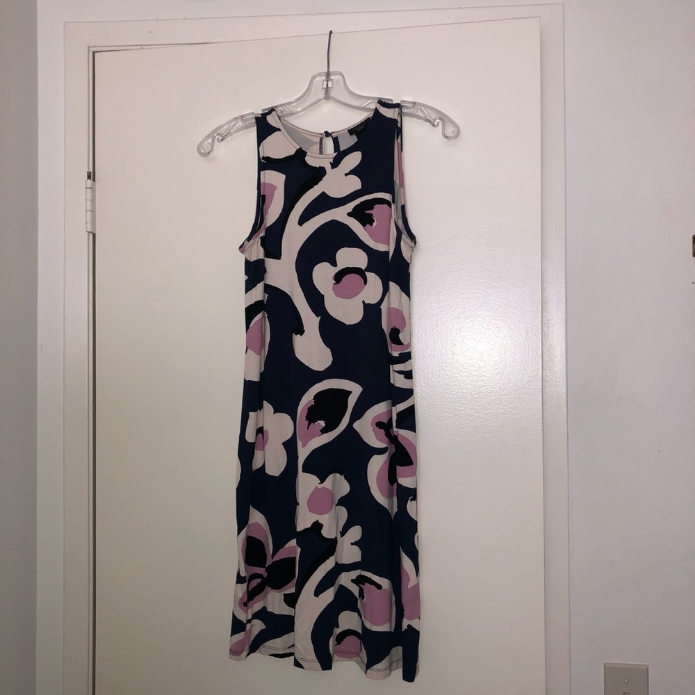 162. LIKE NEW-Comfy summer dress